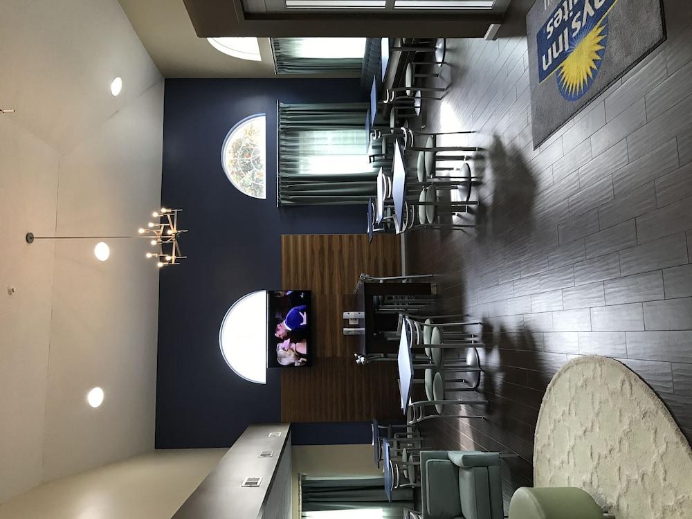 Days Inn & Suites By Wyndham Cherry Hill - Philadelphia Экстерьер фото