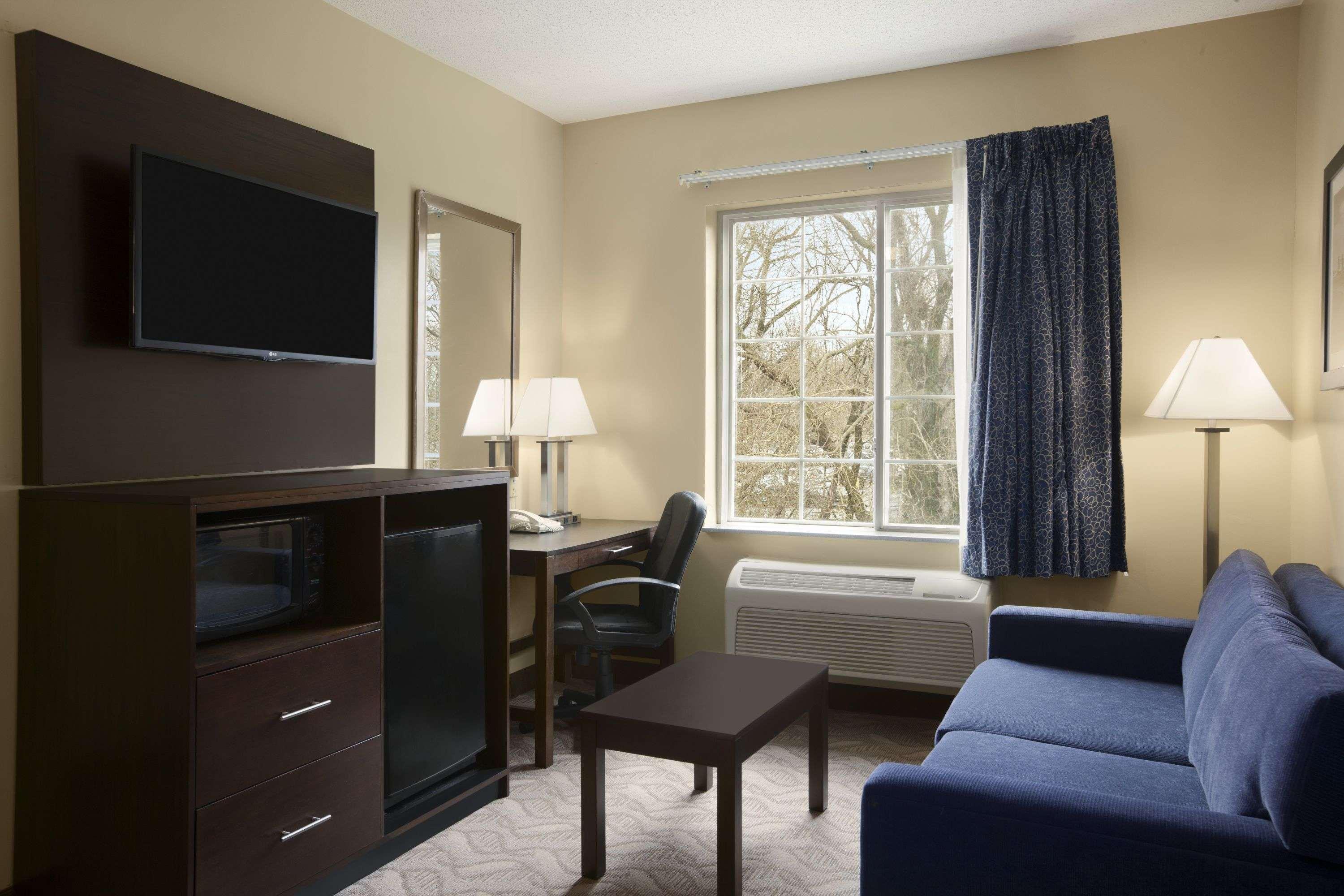 Days Inn & Suites By Wyndham Cherry Hill - Philadelphia Экстерьер фото